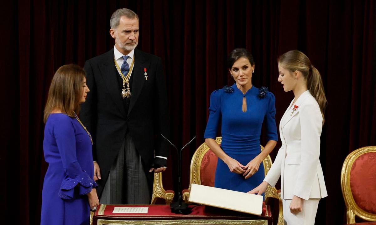 On her milestone birthday, Leonor swore an oath to the Spanish constitution in front of the Cortes Generales. She said, "I swear to faithfully carry out my duties, to uphold and ensure that the Constitution and the laws are upheld, to respect the rights of citizens and the Autonomous Communities, as well as loyalty to the King,."