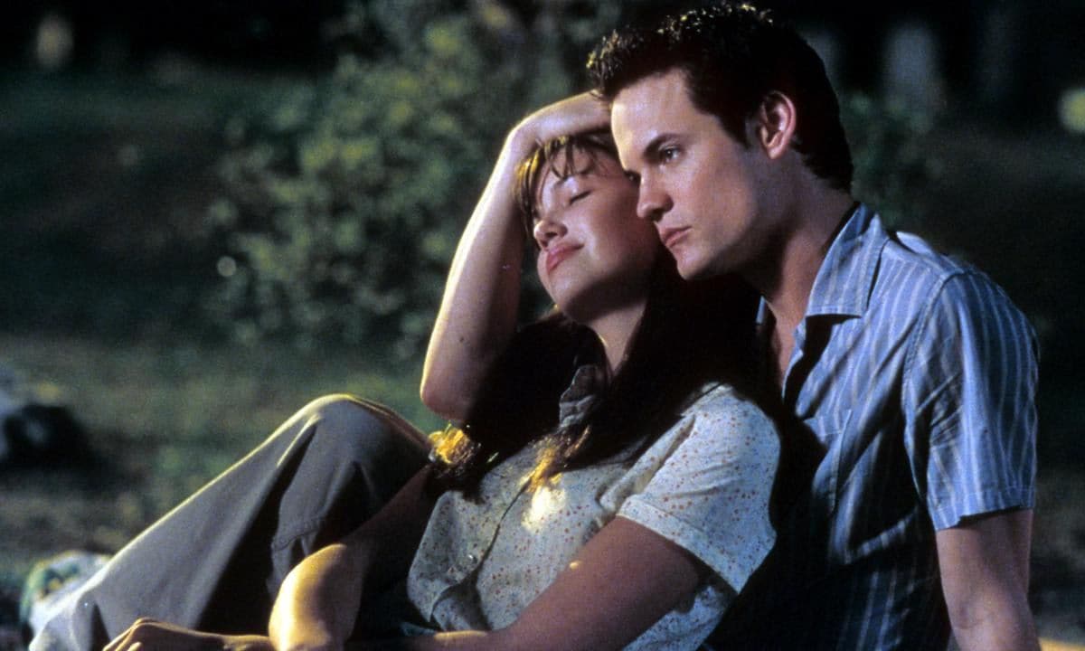 Mandy Moore And Shane West In 'A Walk To Remember'