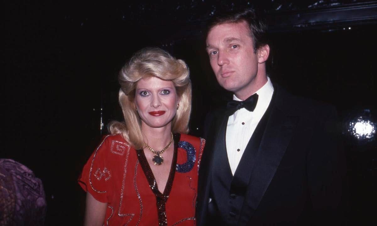 Ivana Trump and Donald Trump - 1989