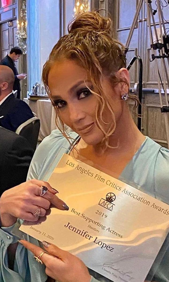 jennifer lopez wins best actress