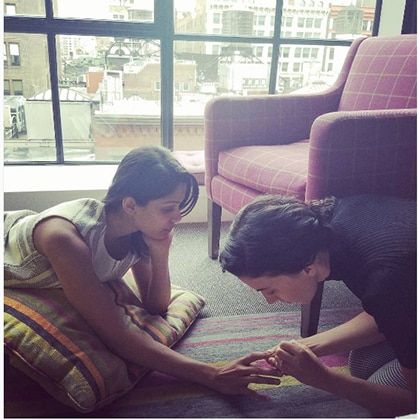 Freida Pinto enjoyed the calm before the Met Gala storm with a manicure.
<br>
Photo: Instagram/@freidapinto