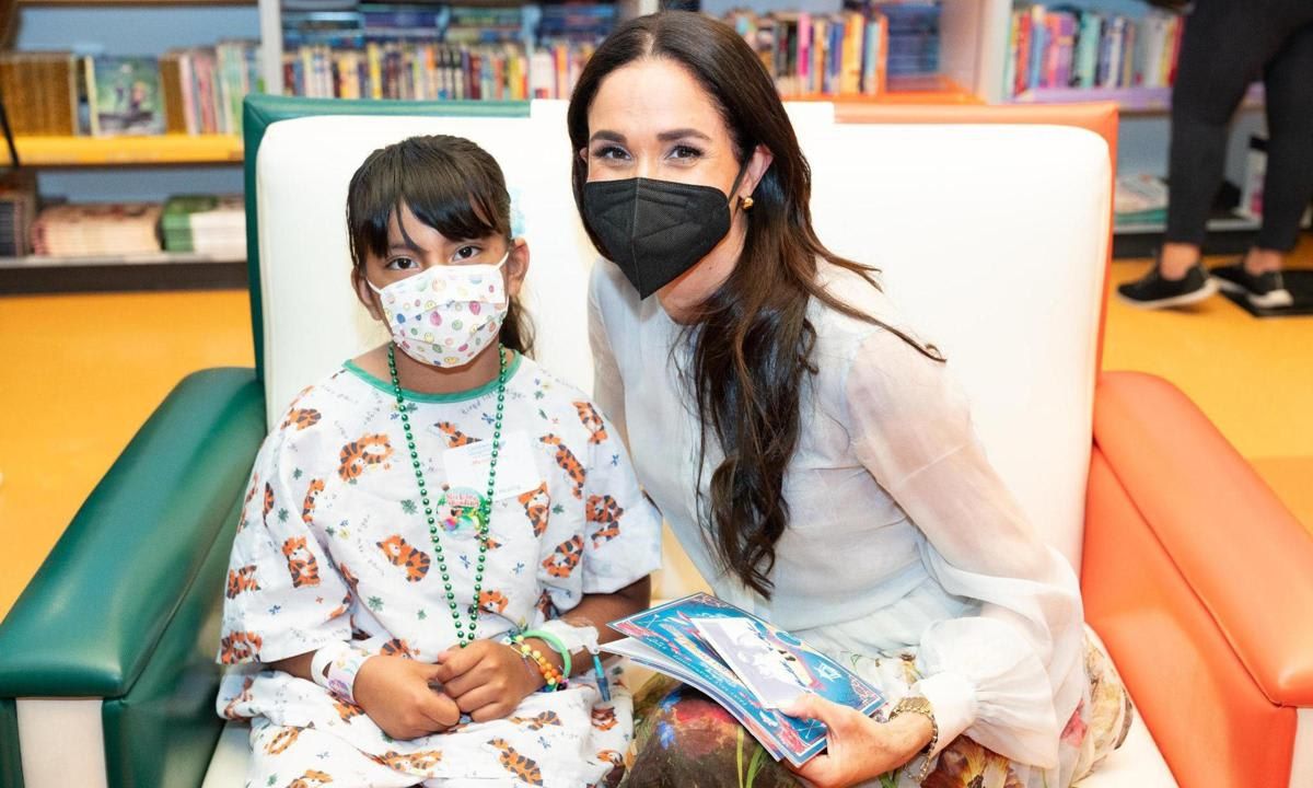 The Duchess read patient favorite books during the visit