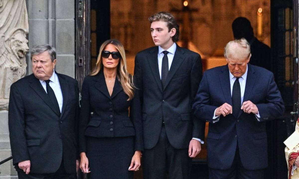 Viktor Knavs, Melania, Barron and Donald Trump