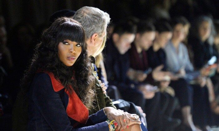 Supermodel Naomi Campbell was seated front row at the Burberry Womenswear fashion show, dressed in the British label's threads.
<br>
Photo: Getty Images for Burberry