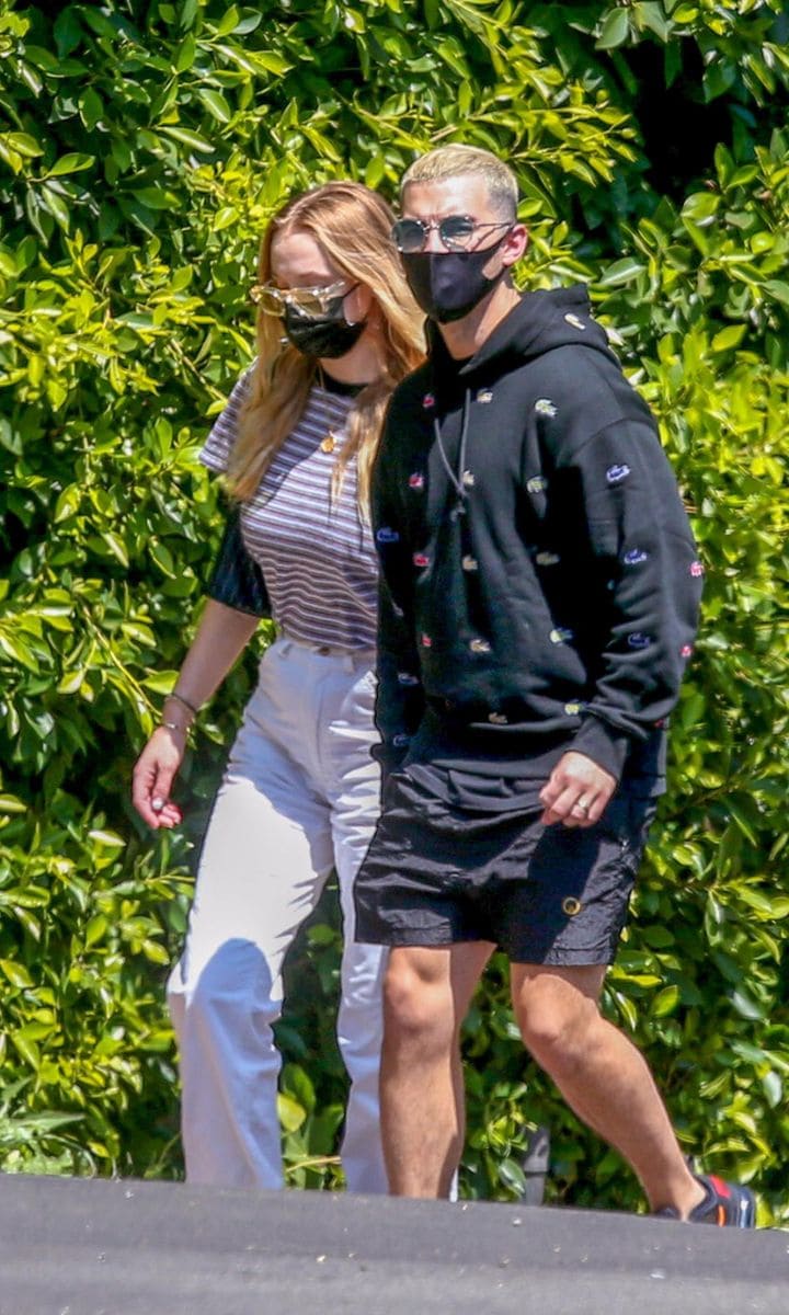 Sophie Turner and Joe Jonas seen out for the first time since becoming parents