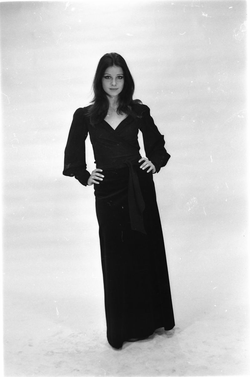 Amparo Muñoz – Miss Universe 1974