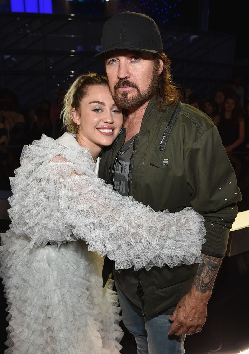 Miley Cyrus and Billy Ray Cyrus attend the 2017 Billboard Music Awards