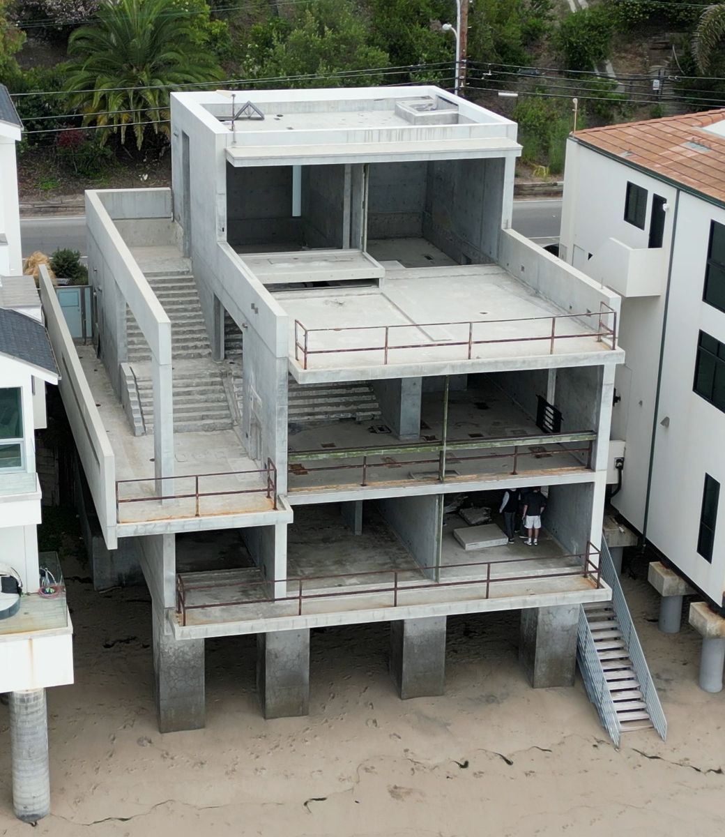 Kanye West's Malibu beachfront property 