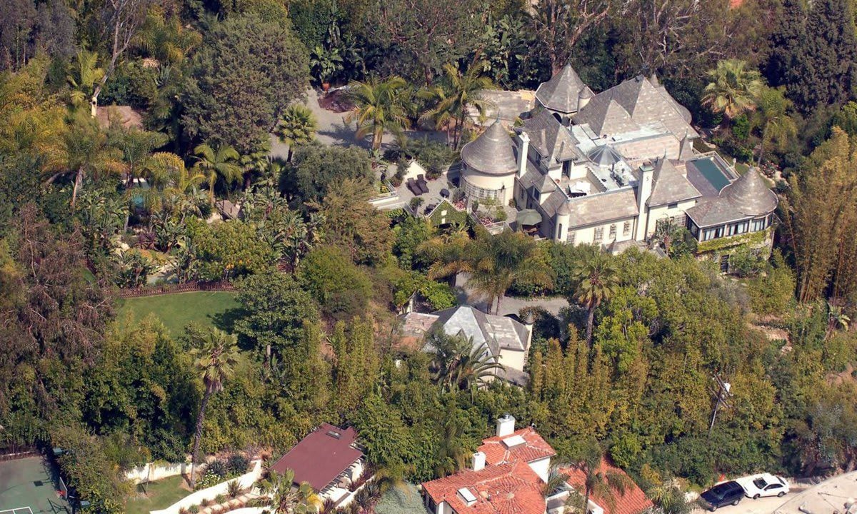 Jhonny Depp's Hollywod Hills mansion