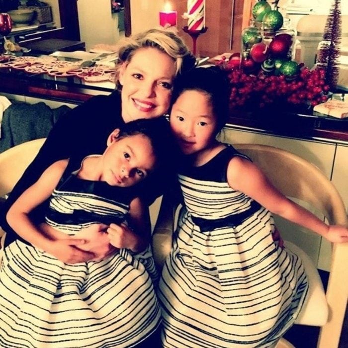 Katherine Heigl shared a cute photo of her and her daughters celebrating. She wrote, "Happy New Years Eve from the Kelley girls! Here's to a spectacular, joyful abundant 2017 for all!"
Photo: Instagram/@katherineheigl