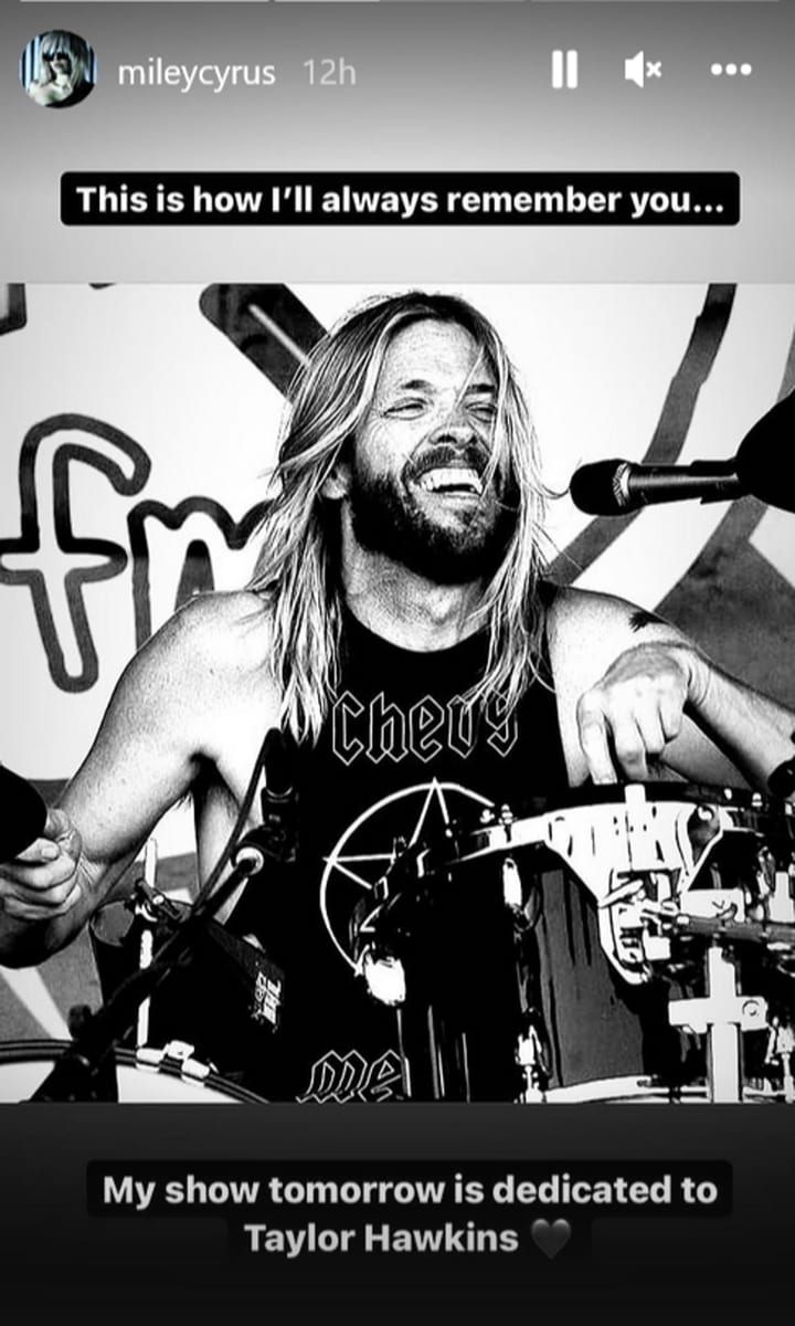 Miley Cyrus Taylor Hawkins tribute