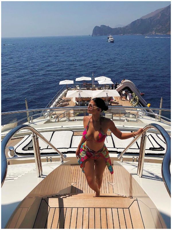 Kylie Jenner rented a luxury yacht