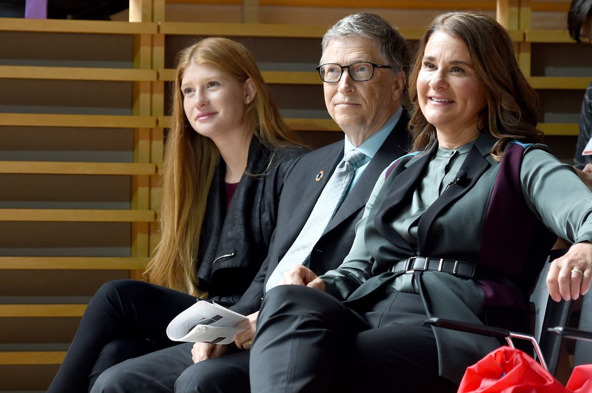 NEW YORK, NY - SEPTEMBER 20:  (L-R) Phoebe Adele Gates, Bill Gates, and Melinda Gates attend the Goalkeepers 2017, at Jazz at Lincoln Center on September 20, 2017 in New York City.  Goalkeepers is organized by the Bill & Melinda Gates Foundation to highlight progress against global poverty and disease, showcase solutions to help advance the Sustainable Development Goals (or Global Goals) and foster bold leadership to help accelerate the path to a more prosperous, healthy and just future.  (Photo by Jamie McCarthy/Getty Images for Bill & Melinda Gates Foundation)