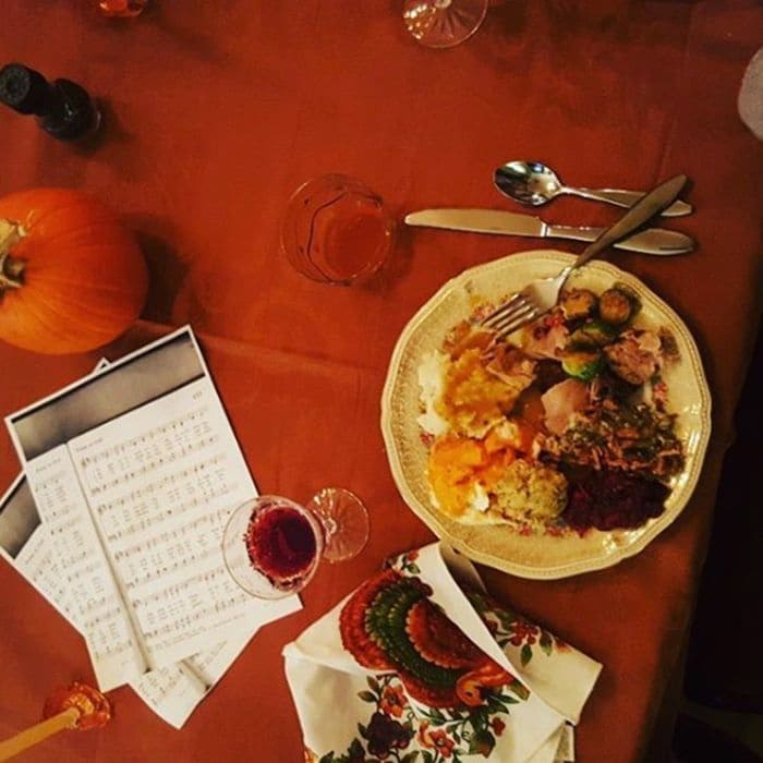 Sarah Jessica Parker's Thanksgiving meal looked delish! She captioned this shot: "From our home to yours. Happy eating and good company. X, sj"
Photo: Instagram/@sarahjessicaparker