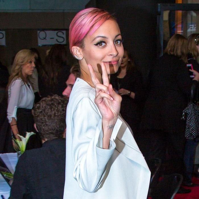 Nicole Richie pink hair