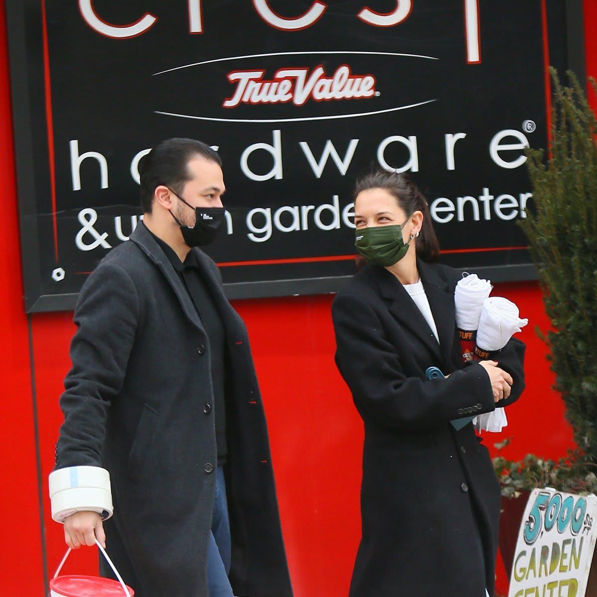 Katie Holmes and Emilio Vitolo Jr. shopping together