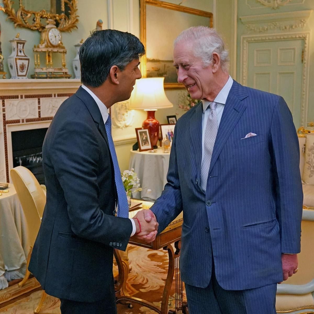 The King held an audience with the prime minister on Feb. 21