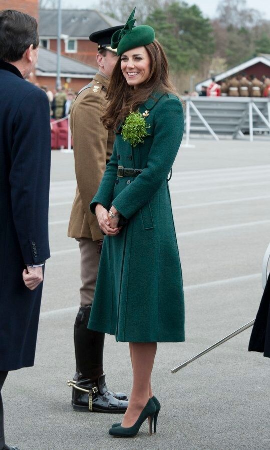 <b>2014</B>
That year, the Duchess of Cambridge visited the 1st Battalion Irish Guards wearing head-to-toe green, from her shoes to her hat.
Outfit details: Military-style Hobbs 'Persephone' coat and royal heirloom Cartier shamrock brooch.
Photo: Bradley Page - WPA Pool/Getty Images