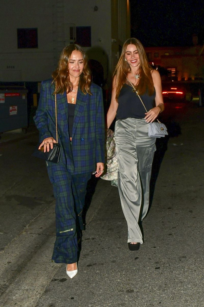 Jessica Alba and Sofia Vergara 