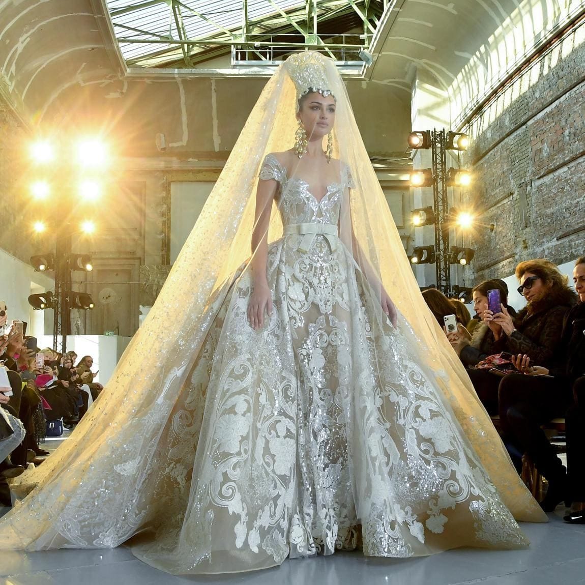 How much is an elie saab wedding dress best sale