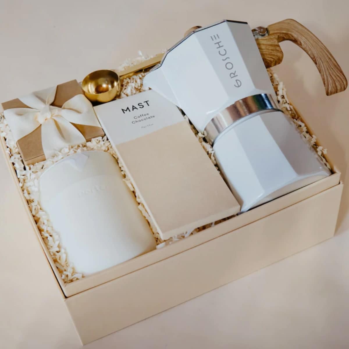 Cafecito gift box by PEACHBOX CO.