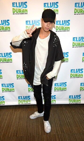 August 24: Justin Bieber stopped by the Elvis Duran show to promote his latest single "What Do You Mean."
<br>
Photo: Getty Images