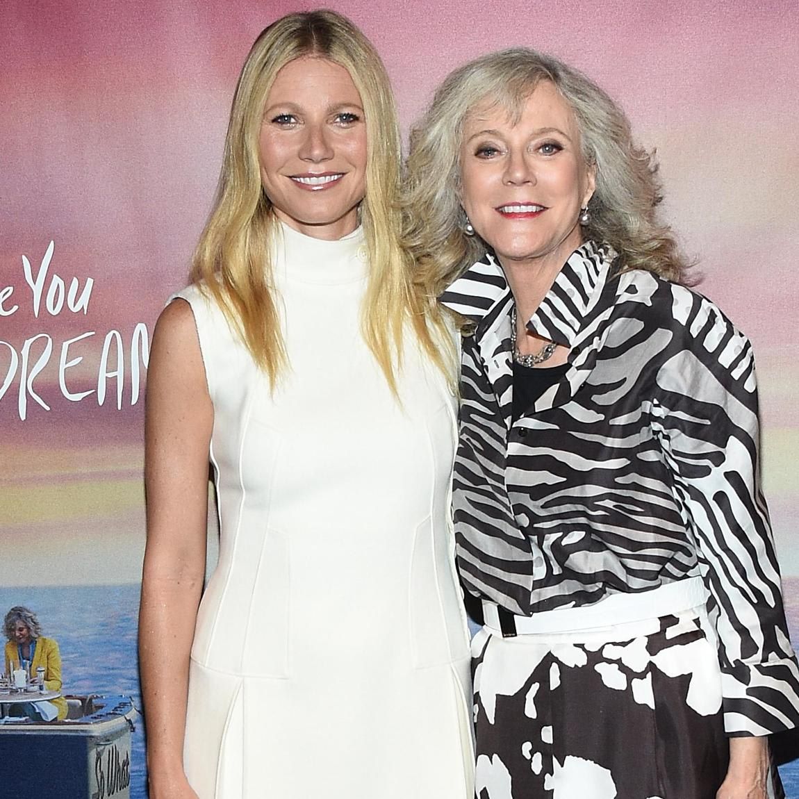 The Oscar winner has a close relationship with her mother and fellow actor Blythe Danner