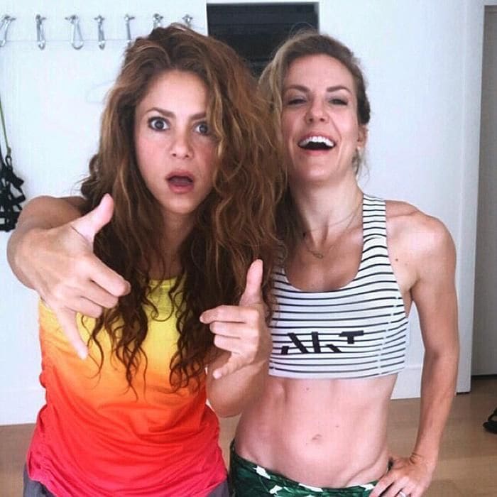 Shakira workout