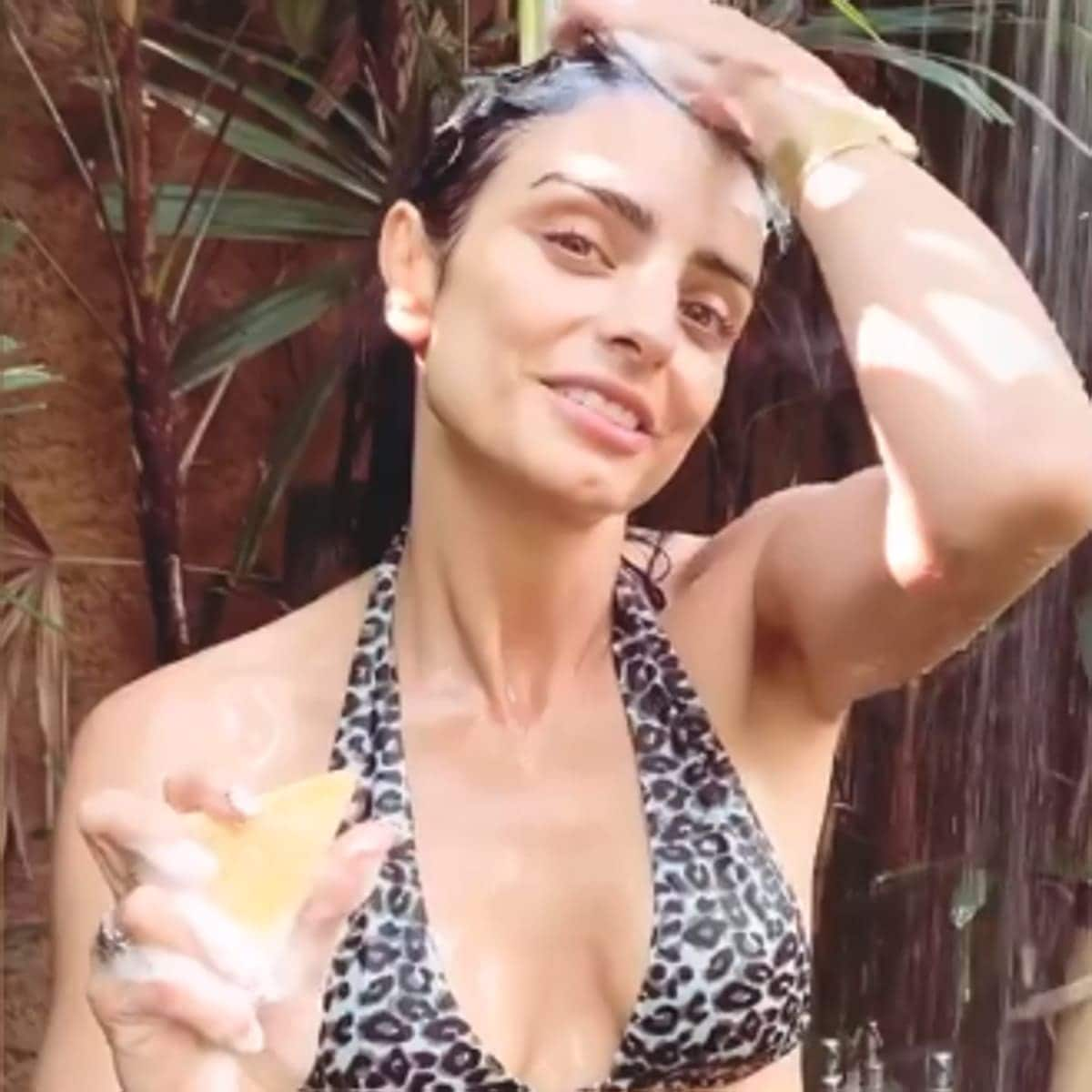 Aislinn Derbez Amai natural