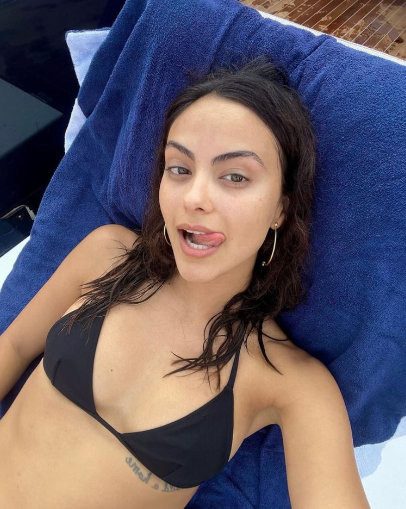 Camila Mendes