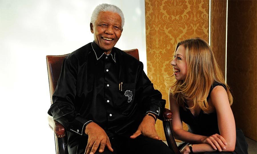 Chelsea was on hand to help Nelson Mandela ring in his 90th birthday in London. The political consultant was among others who had flown in from around the world to celebrate the icon's milestone birthday in 2008.
Photo: Getty Images