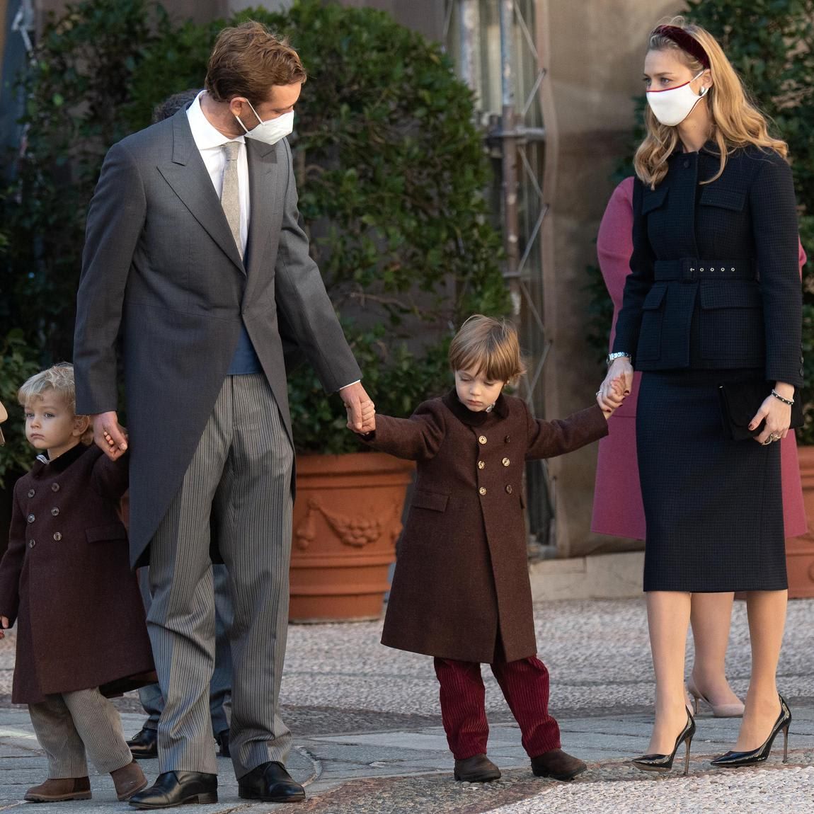 Mom-of-two Beatrice wore a sophisticated skirt suit for the occasion.