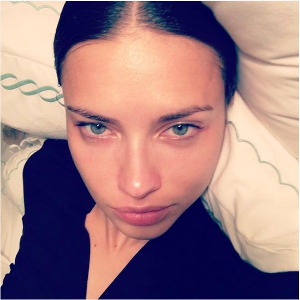 Supermodel Adriana Lima went without makeup as she snapped this selfie during a low-key moment.
<br>
Photo: Instagram/@adrianalima