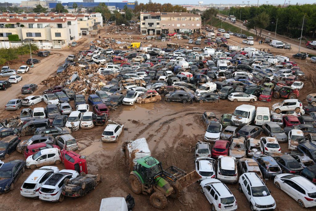 An image of the vehicles that were damaged by the floods in the Valencia region of Spain