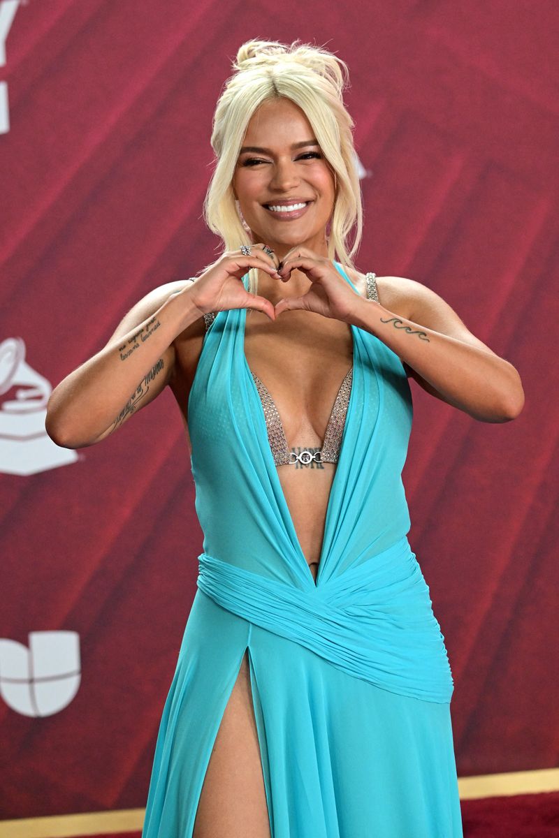  Karol G attends the 25th Annual Latin Grammy Awards at the Kaseya Center in Miami, Florida, on November 14, 2024. (Photo by Giorgio VIERA / AFP) (Photo by GIORGIO VIERA/AFP via Getty Images)