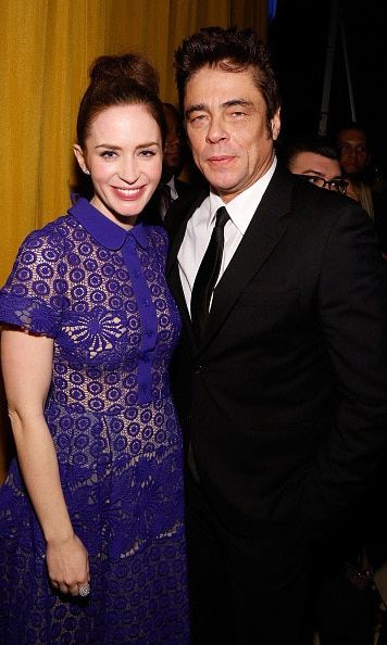 January 5: Emily Blunt and Benicio del Toro stopped for a quick photo during the National Board of Review gala in New York City.
<br>
Photo: Getty Images