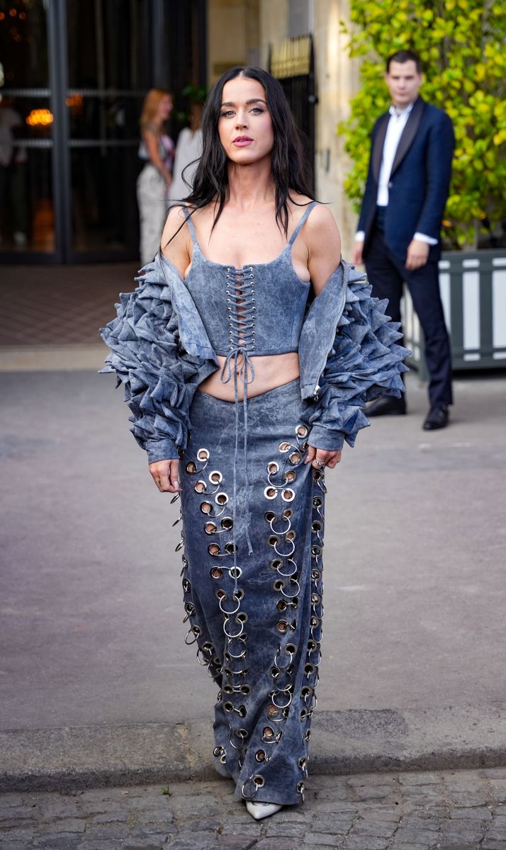 Katy Perry wears another unique outfit outside a Crillon hotel in Paris 