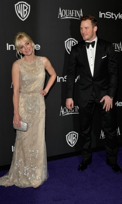 Chris Pratt admired his stunning wife Anna Faris as photographers snapped away during the 16th Annual Warner Bros. and InStyle Post-Golden Globe party.
Photo: Lester Cohen/WireImage