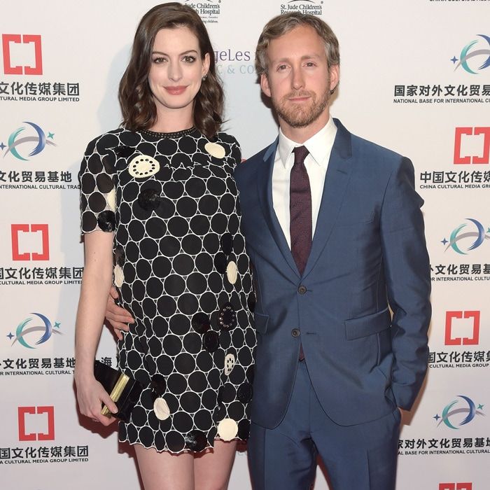 Anne Hathaway pregnant, expecting baby no. 2