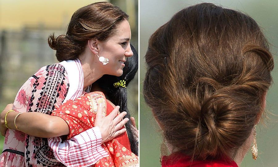 With the hot summer weather in India, Kate's low twisted bun was the perfect way to stay sleek and cool.
<br>
Photo: Getty Images