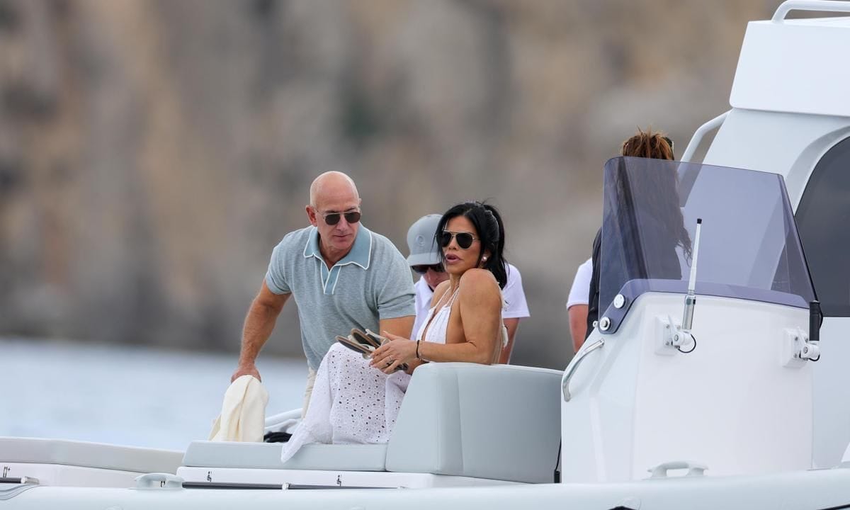 Lauren Sanchez and Jeff Bezos