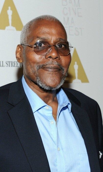 <b>Bill Nunn - September 24</b>
Bill Nunn, the actor who was known for his role as Radio Raheem in the Spike Lee film <i>Do the Right Thing</i> died at the age of 62 in his hometown of Pittsburgh.
On Saturday, the actor's good friend and fellow Morehouse alum Spike Lee took to his Instagram to share the news with fans. "My Dear Friend, My Dear Morehouse Brother- Da Great Actor Bill Nunn As Most Of You Know Him As Radio Raheem Passed Away This Morning In His Hometown Of Pittsburgh," the director captioned a photo of Bill as Radio Raheem in part on his Instagram. "Long Live Bill NUNN. RADIO RAHEEM Is Now RESTING IN POWER. RADIO RAHEEM WILL ALWAYS BE FIGHTING DA POWERS DAT BE. MAY GOD WATCH OVER BILL NUNN."
Bill also appeared in <i>New Jack City</i>, <i>Sister Act</i> and the USA comedy series <i>Sirens</i>.
Photo: Getty Images