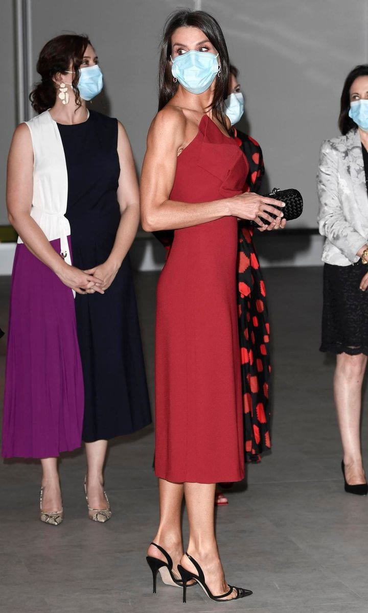 Queen Letizia wore a face mask with her strapless dress on July 13