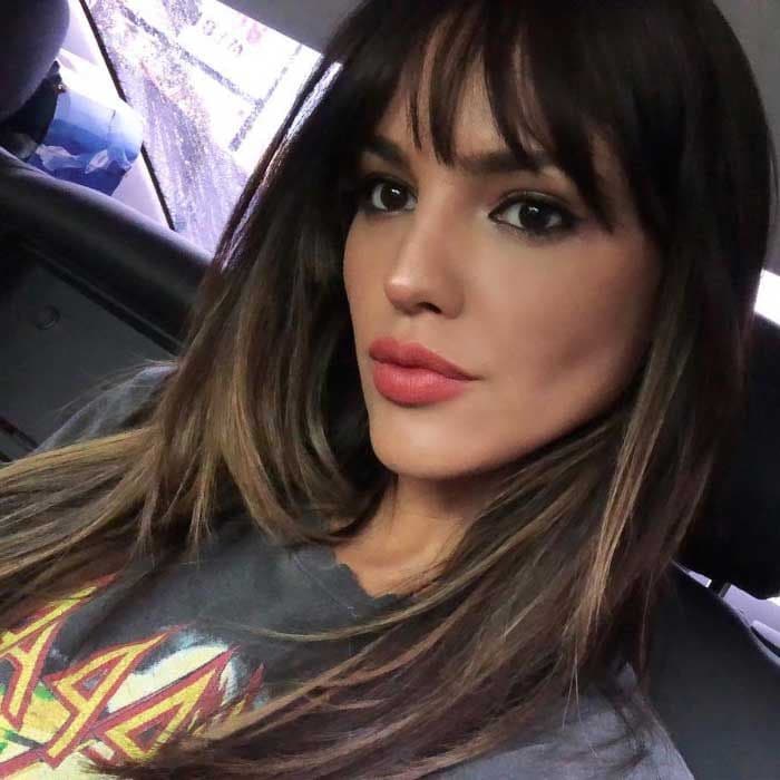 Eiza González bangs