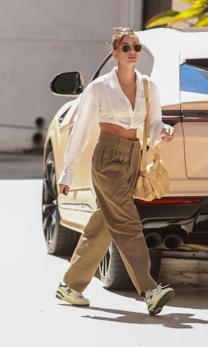 Hailey Bieber style