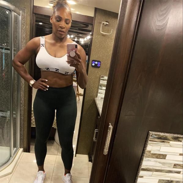 Serena Williams workout selfie