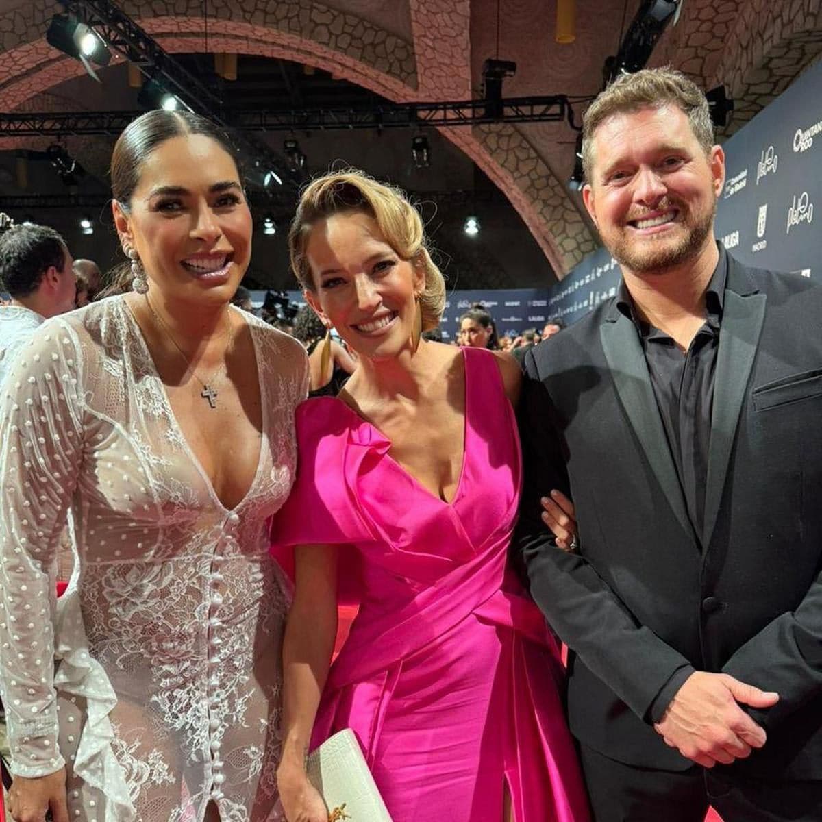 Galilea coincidió with Luisana Lopilato and Michael Bublé