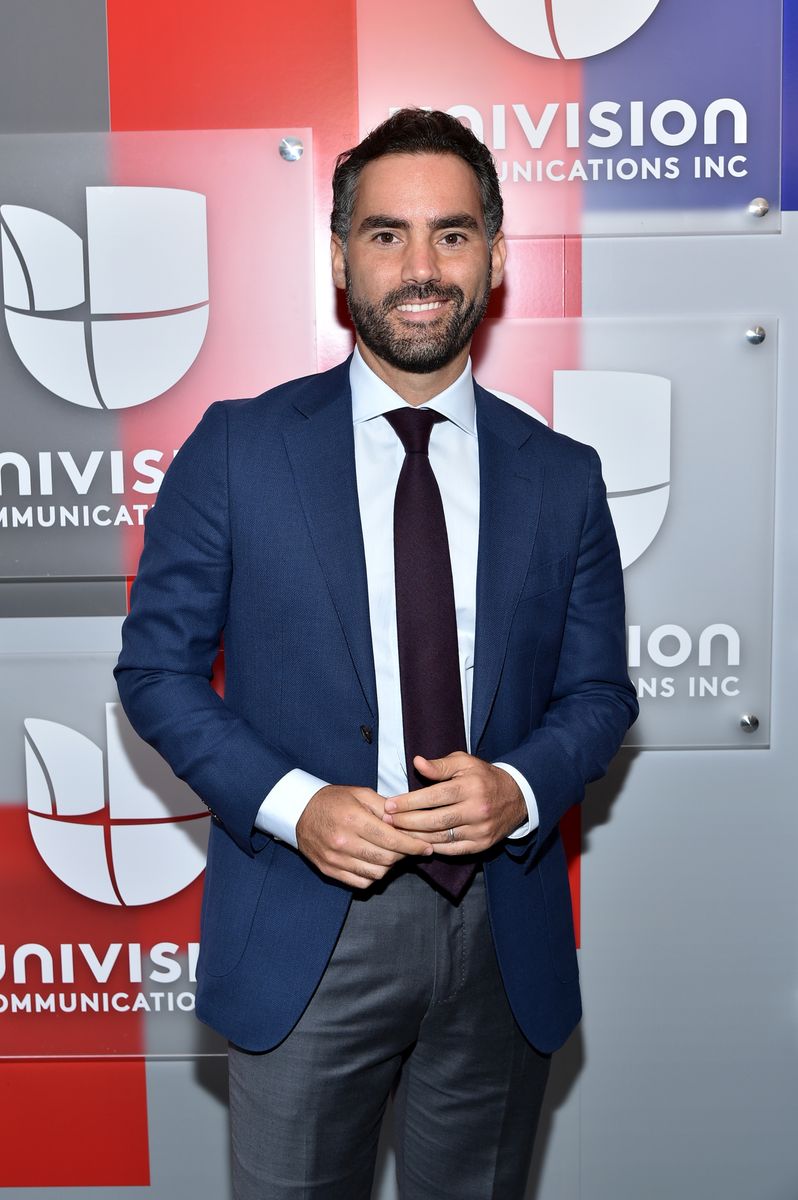 Televisa anchor Enrique Acevedo injured in near-fatal accident