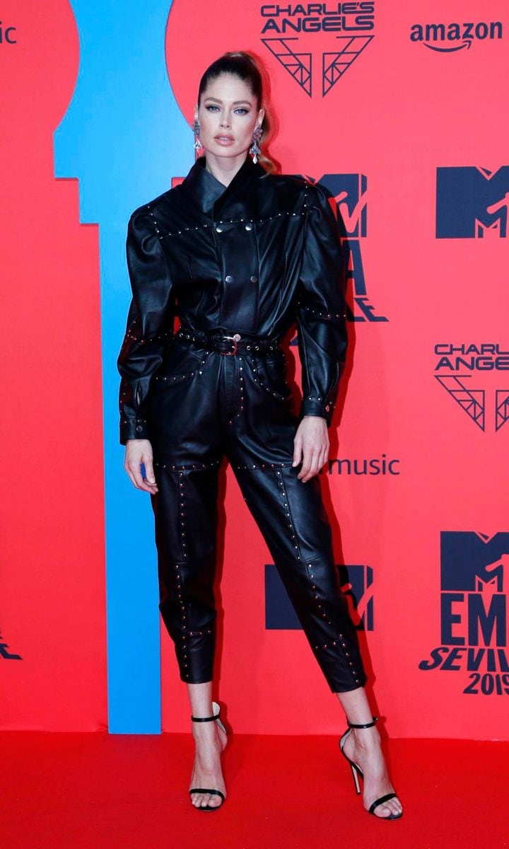 Best dressed celebrities at MTV EMAs