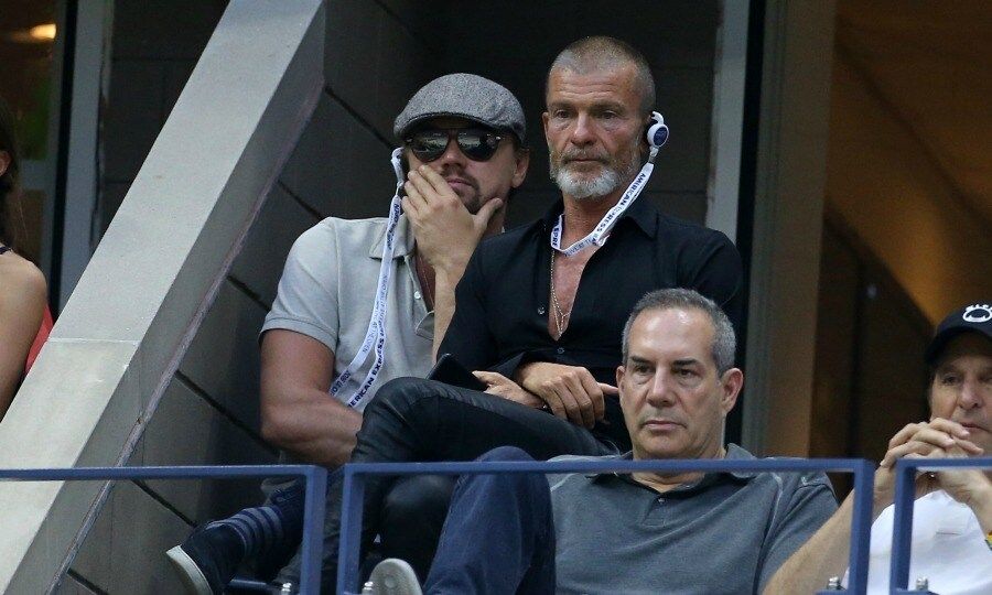 Leonardo DiCaprio took in some tennis in a very low-key hat and sunglasses outfit.
Photo: Jean Catuffe/GC Images